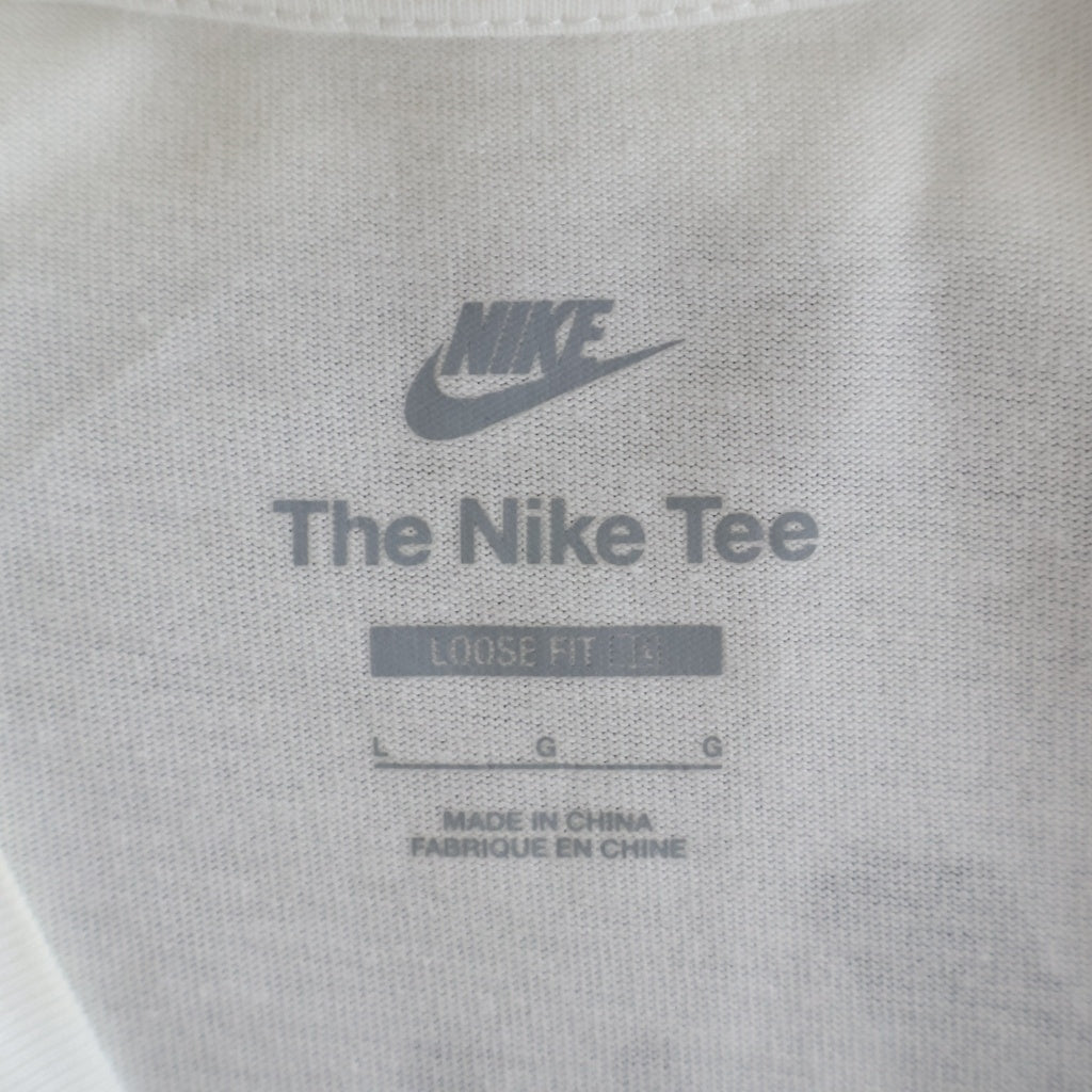 NIKE(ナイキ) ×STUSSY 8Ball Print S/S Tee エイトボール ロゴ両面プリント クルーネック 半袖Tシャツ カットソー ホワイト DO9322-100
