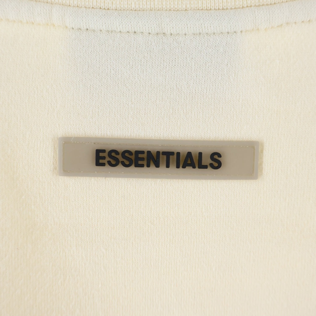 FEAR OF GOD ESSENTIALS(フィアオブゴッド エッセンシャルズ) フロントラバーロゴプリント クルーネック スウェット トレーナー イエロー