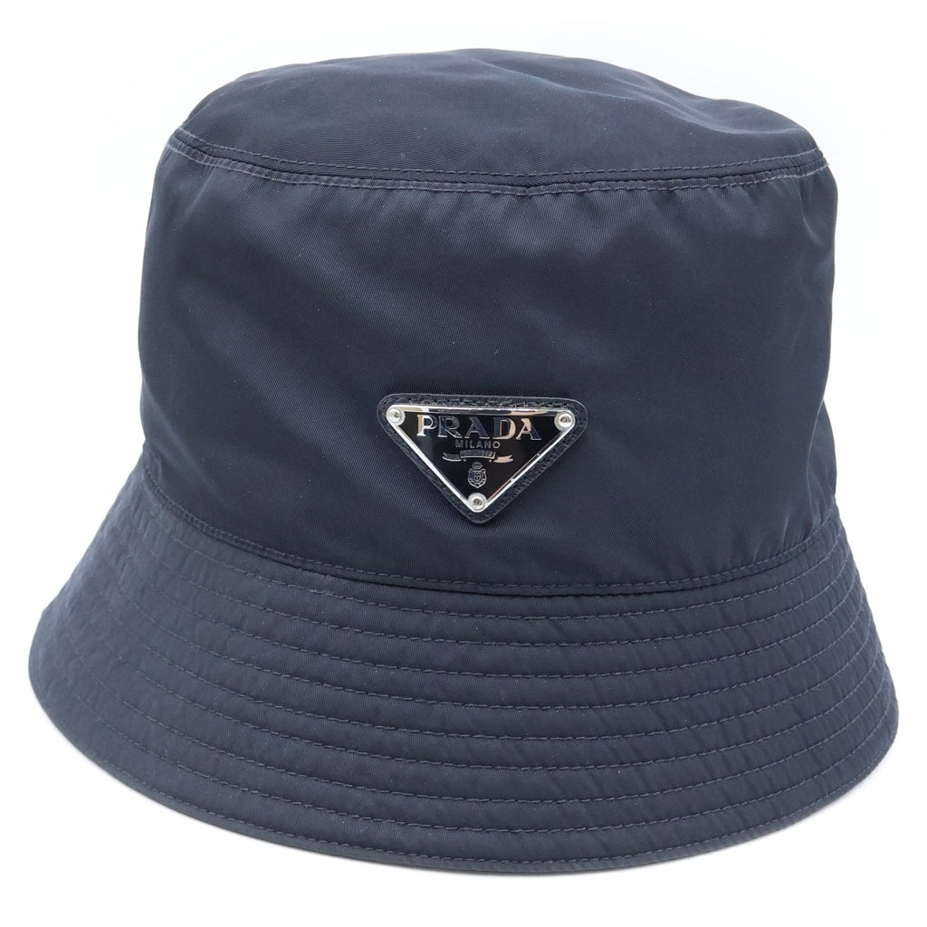 PRADA(プラダ) トライアングルロゴプレート バケットハット ブラック 2HC137 2DMI レディース
