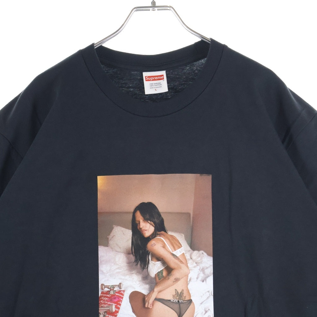 SUPREME(シュプリーム) 26AW Larry Clark Neighbor Tee ラリー・クラーク ネイバー フロントフォトプリント 半袖Tシャツ カットソー ブラック