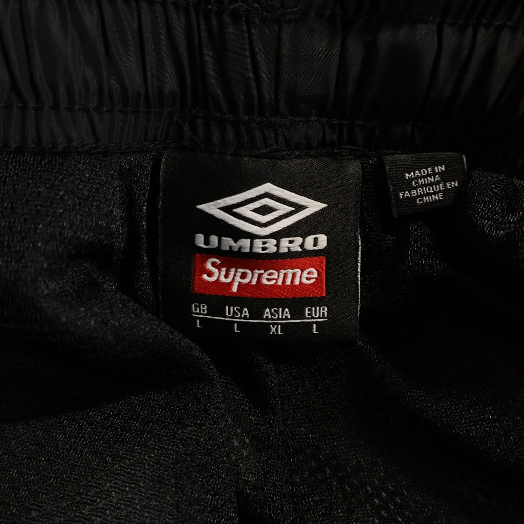 SUPREME(シュプリーム) 25AW ×UMBRO Gradient Track Pant アンブロ グラディエント サイドライン トラックパンツ ブラック/グレー