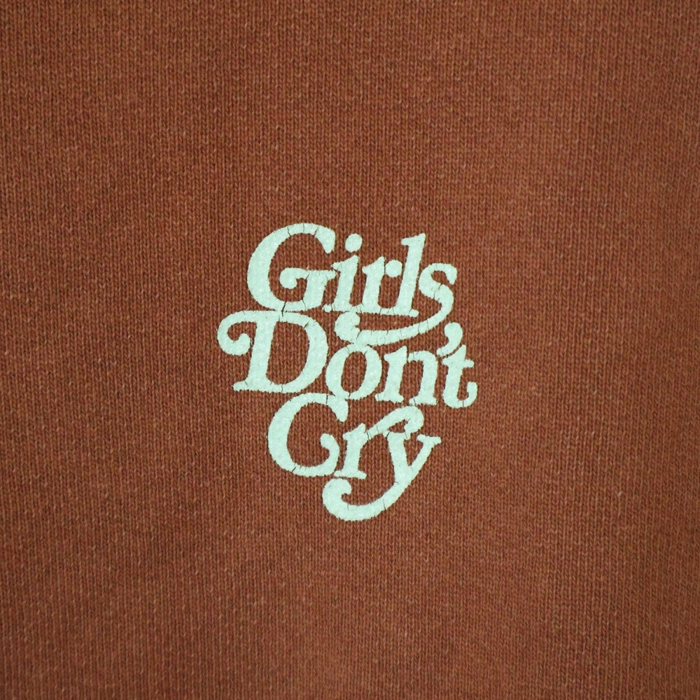 Girls Don't Cry(ガールズドントクライ) ロゴプリント スウェット プルオーバー パーカー ブラウン