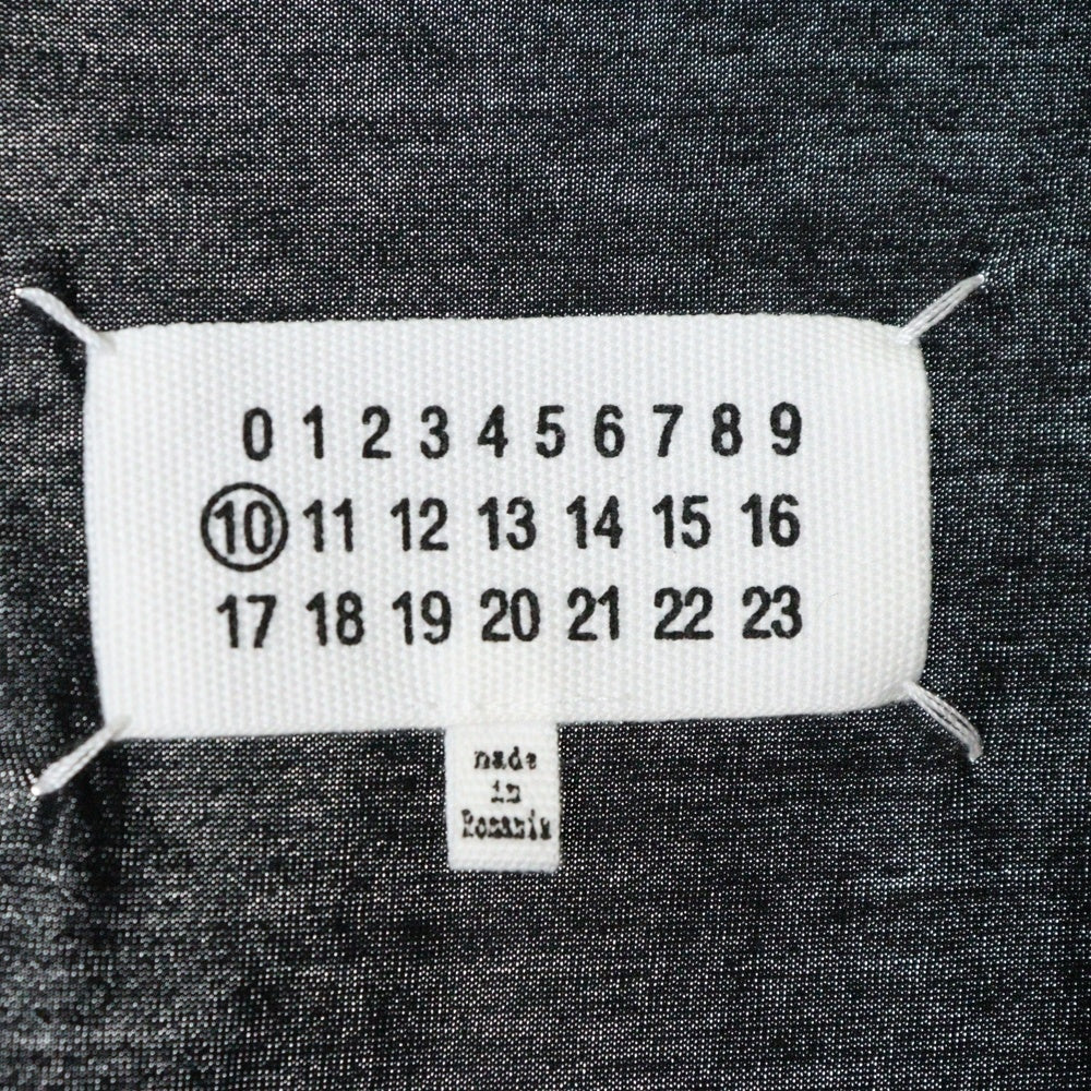 Maison Margiela 10(メゾン マルジェラ) 24SS Distorted Logo Tee フロント刺繍ロゴ 半袖Tシャツ カットソー ブラック S30GC0701 52216