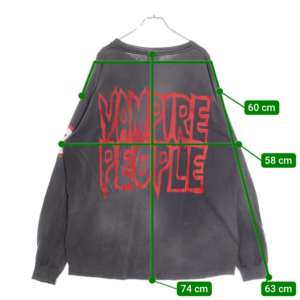 SAINT MICHAEL(セントマイケル) 22SS L/S TEE VAMPIRE PPLE SM-S22-0000-032 ヴァンパイアエンブレム ロゴプリント長袖Tシャツ ヴィンテージ加工カットソー チャコールグレー
