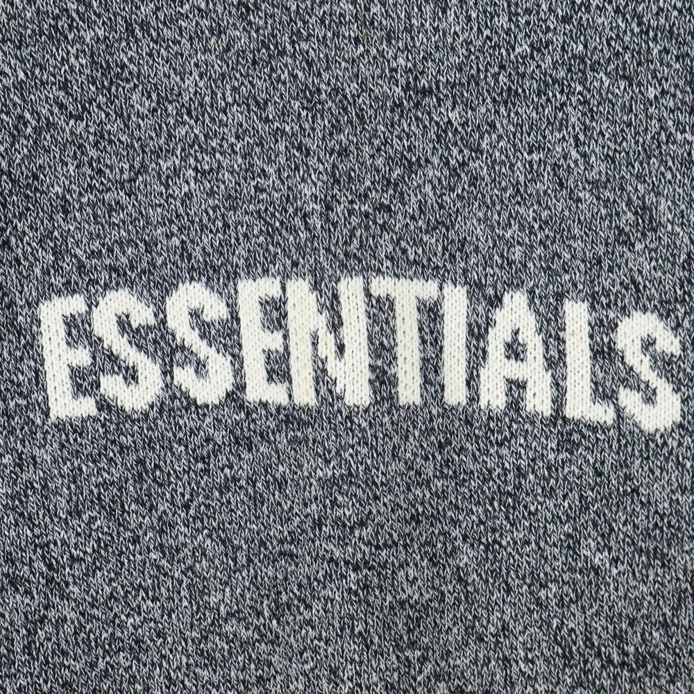 ESSENTIALS FEAR OF GOD(エッセンシャル フィアオブゴッド) FRONT LOGO KNIT フロントロゴ ニットセーター グレー RN090233