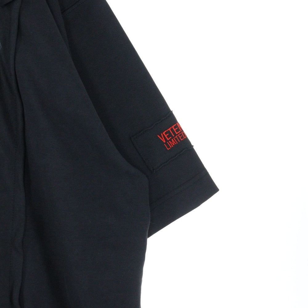 VETEMENTS(ヴェトモン) ADULT ENTERTAINMENT T-SHIRT パッチワーク ロゴ 半袖Tシャツ カットソー ブラック UA52TR680X