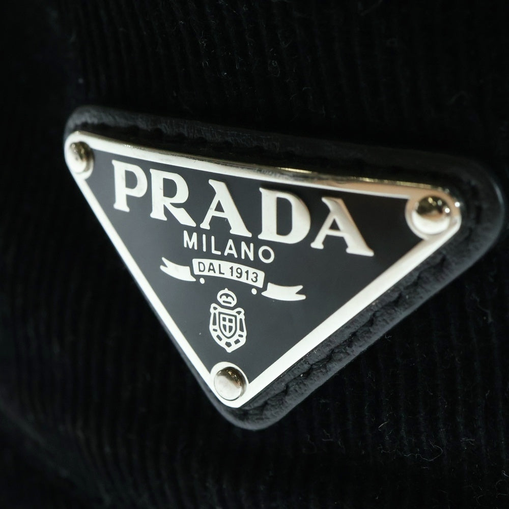 PRADA(プラダ) 三角ロゴプレート ロゴ バケットハット 帽子 ブラック 2HC137 1HJC