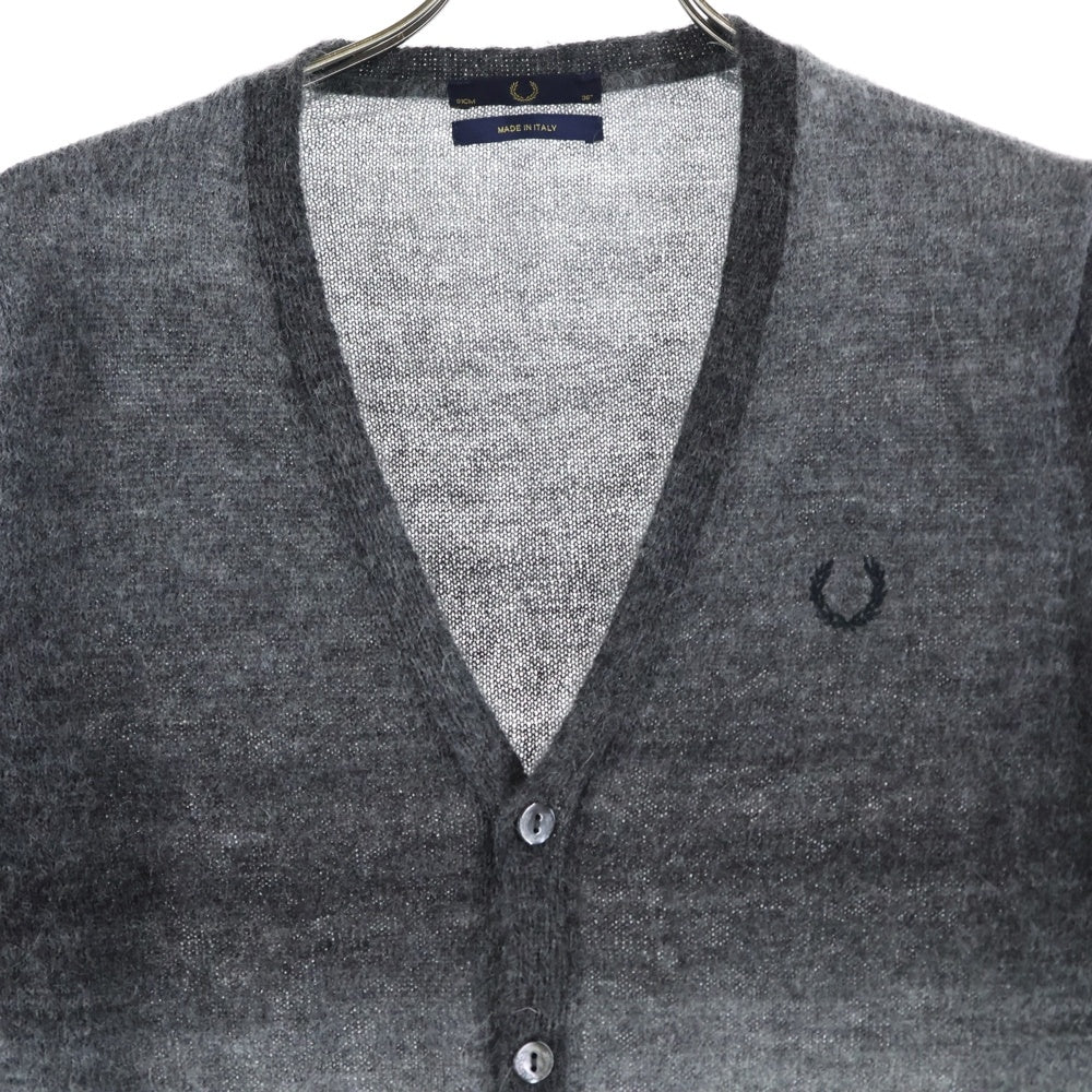 FRED PERRY(フレッドペリー) ブランド刺繍ロゴ アクリル カーディガン グレー