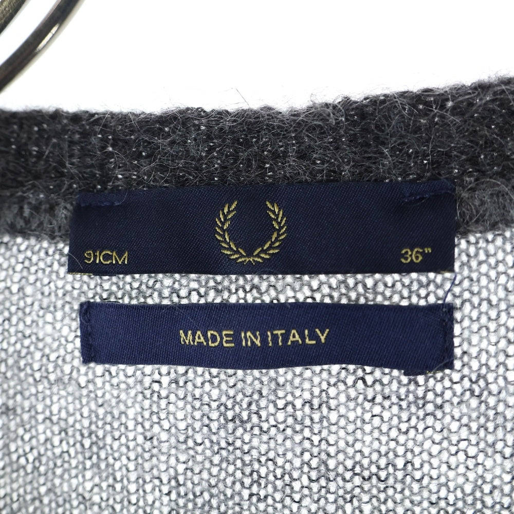 FRED PERRY(フレッドペリー) ブランド刺繍ロゴ アクリル カーディガン グレー