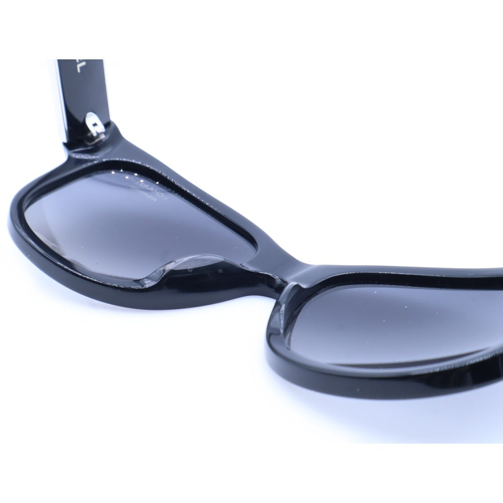 CHANEL(シャネル) サイドロゴ カラーレンズ ウェリントンサングラス メガネ ブラック C501 S8