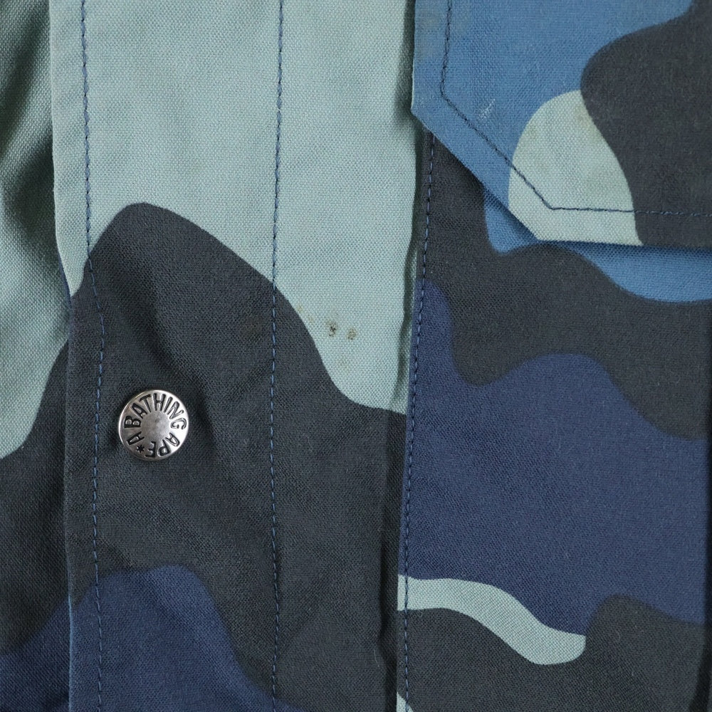 A BATHING APE(アベイシングエイプ) CAMO マウンテンパーカー ジャケット 迷彩 カモ柄 ナイロン 001HJ9601034 ブルー