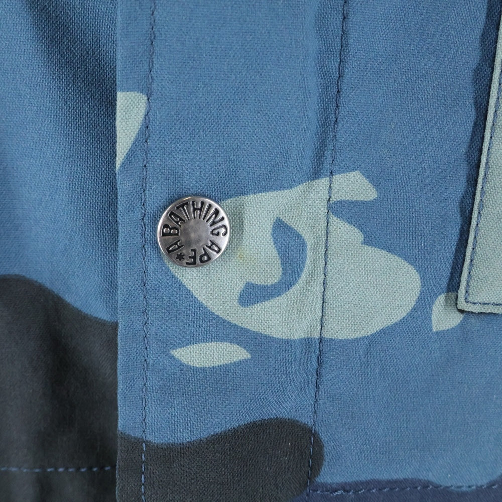 A BATHING APE(アベイシングエイプ) CAMO マウンテンパーカー ジャケット 迷彩 カモ柄 ナイロン 001HJ9601034 ブルー