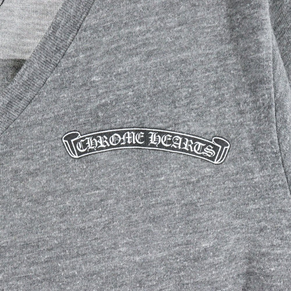 CHROME HEARTS(クロムハーツ) アーチロゴVネック スクロールラベル