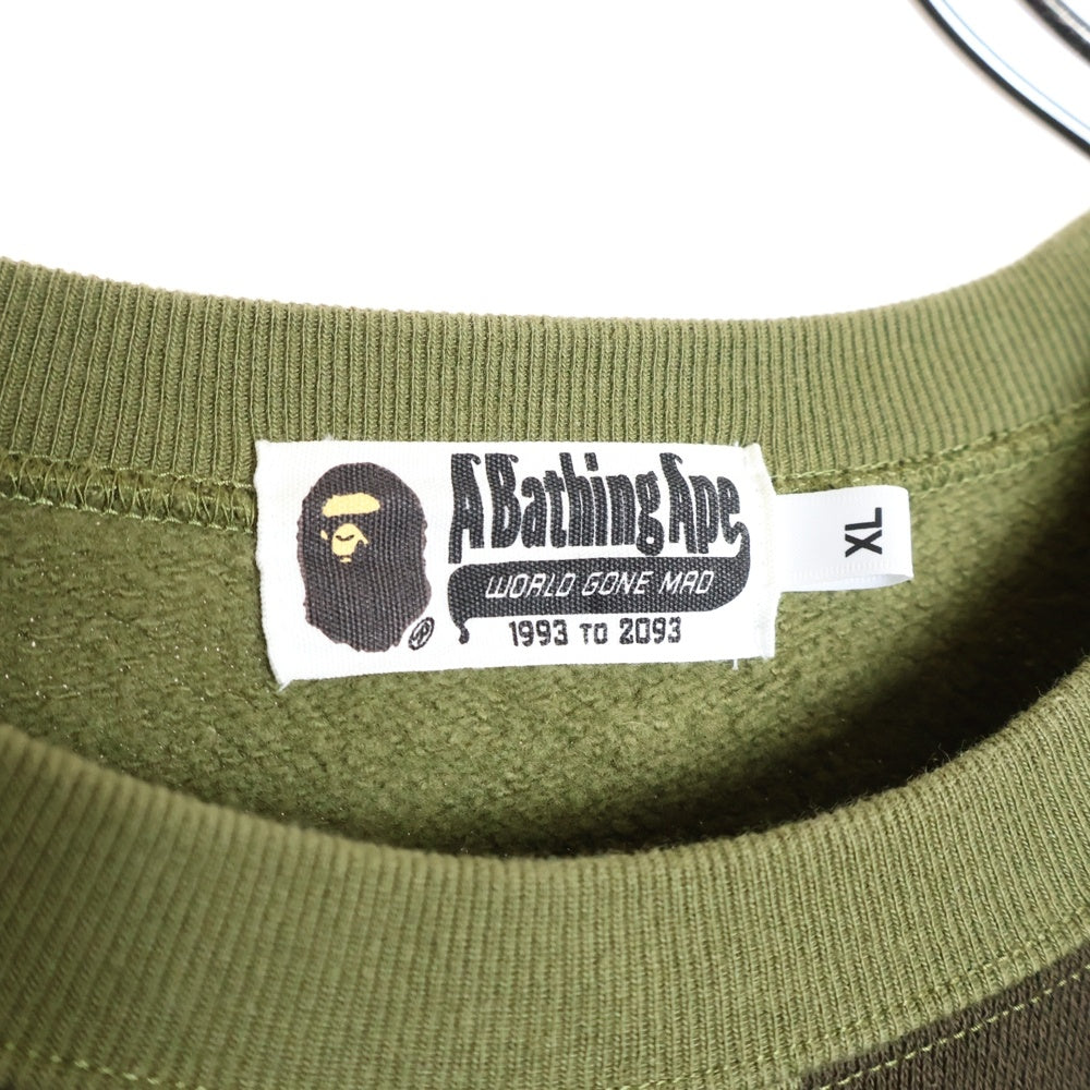 A BATHING APE(アベイシングエイプ) シャークプリント クルーネック スウェットトレーナー カーキ 001SWD801007X