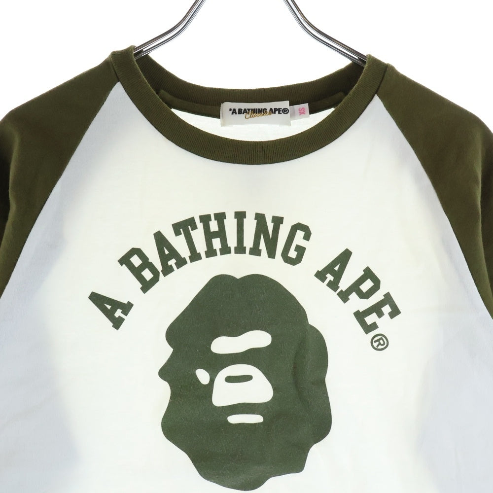 A BATHING APE(アベイシングエイプ) フロントプリント ラグランTシャツ カットソー カーキ/ホワイト レディース