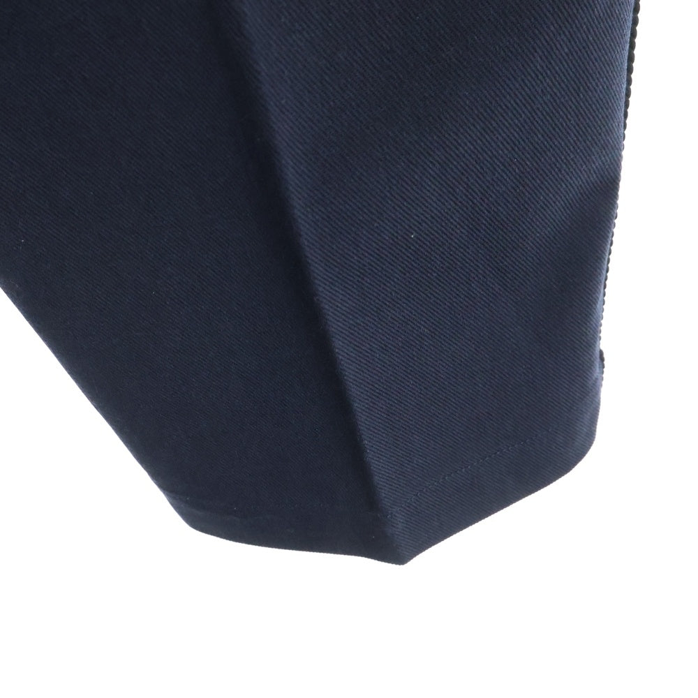 SEQUEL(シークエル) 21SS CHINO PANTS (TYPE-F) バックロゴプリント チノパンツ ネイビー SQ-21SS-PT-03