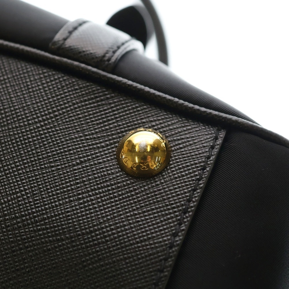 大型【PRADA】2wayバッグ　ナイロン　サファイアーノレザー　ブラック PRADA(プラダ) テスート サフィアーノ ナイロン レザー 2WAYバッグ
