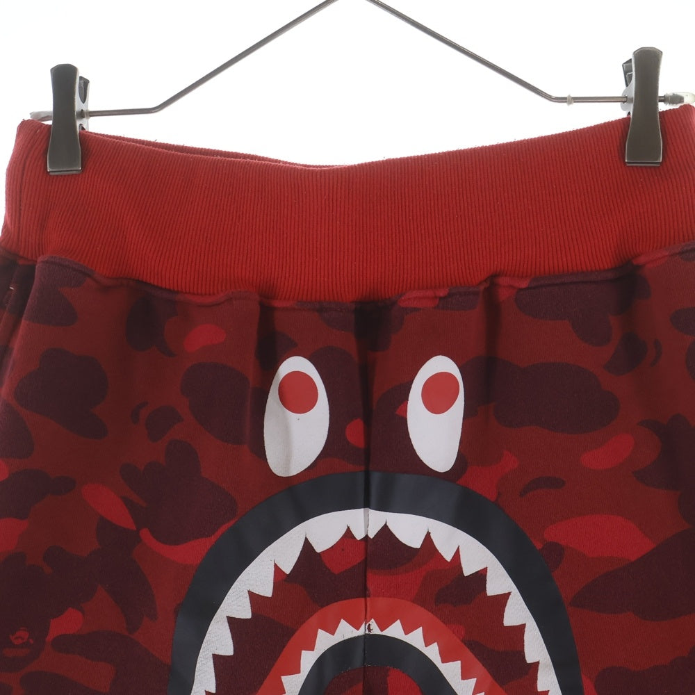 A BATHING APE(アベイシングエイプ) CRAZY CAMO SHARK SWEAT SHORTS クレイジーカモ スウェットショーツ レッド
