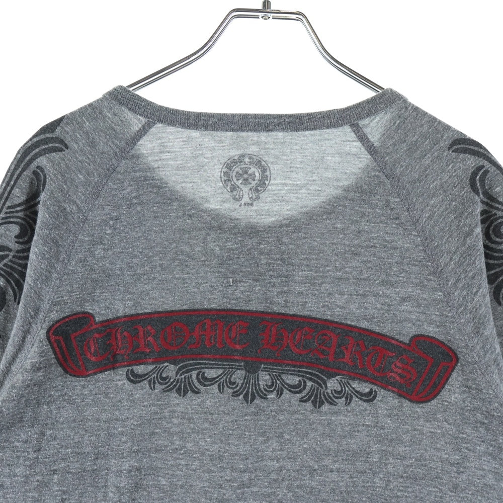 CHROME HEARTS(クロムハーツ) 袖フローラル バックスクロールラベル ラグランスリーブ 七分袖ヘンリーネックTシャツ カットソー グレー