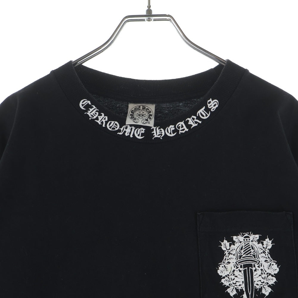 CHROME HEARTS(クロムハーツ) OLD ネックロゴ ヴァインダガー胸ポケット バックスクロールラベル 半袖Tシャツ カットソー ブラック