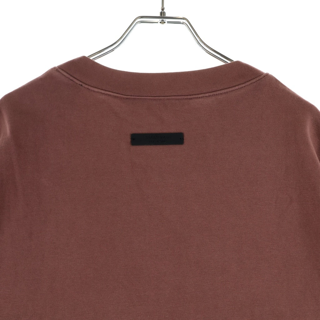 FEAR OF GOD ESSENTIALS(フィアオブゴッド エッセンシャルズ) STATE LOGO TEE 半袖Tシャツ カットソー ピンク