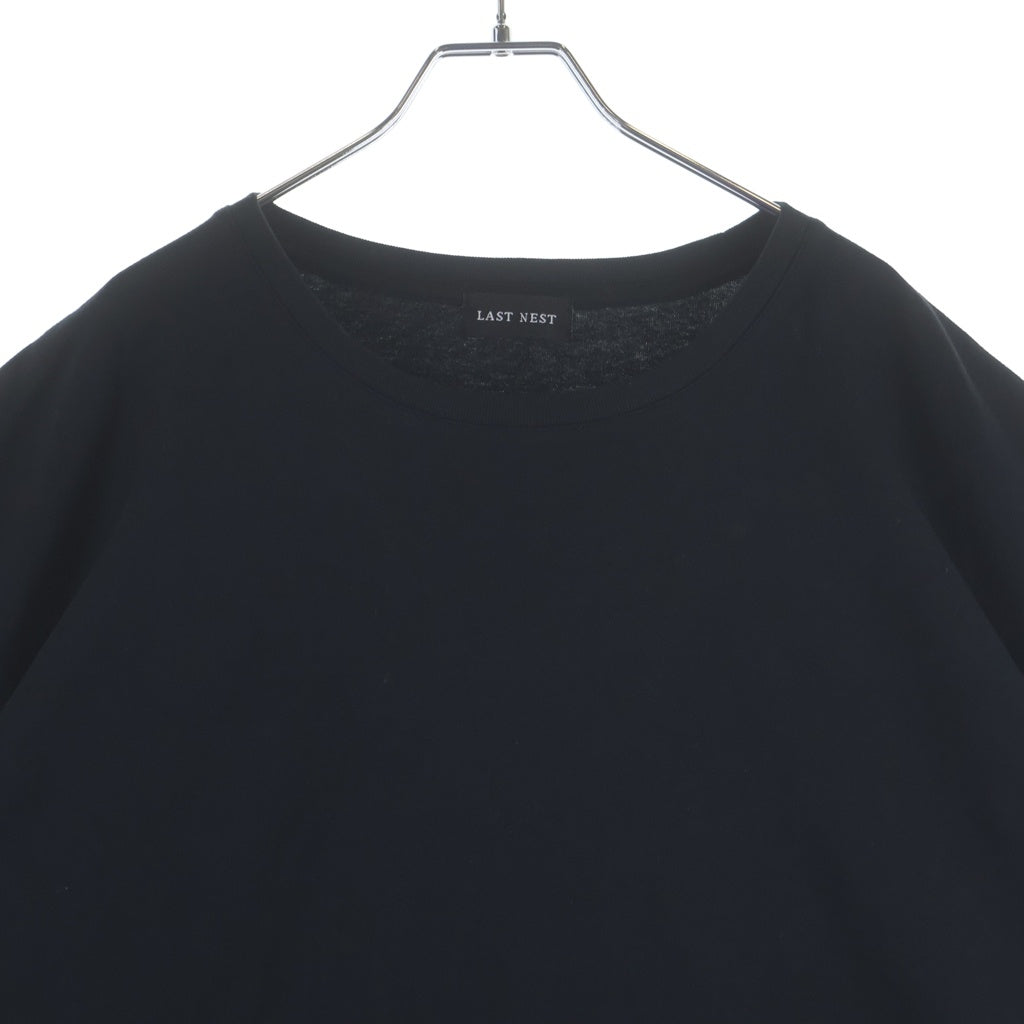 LAST NEST(ラスト ネスト) 26SS CRACKED CROSS LOGO T-SHIRT バック クロスロゴ 半袖カットソー ブラック