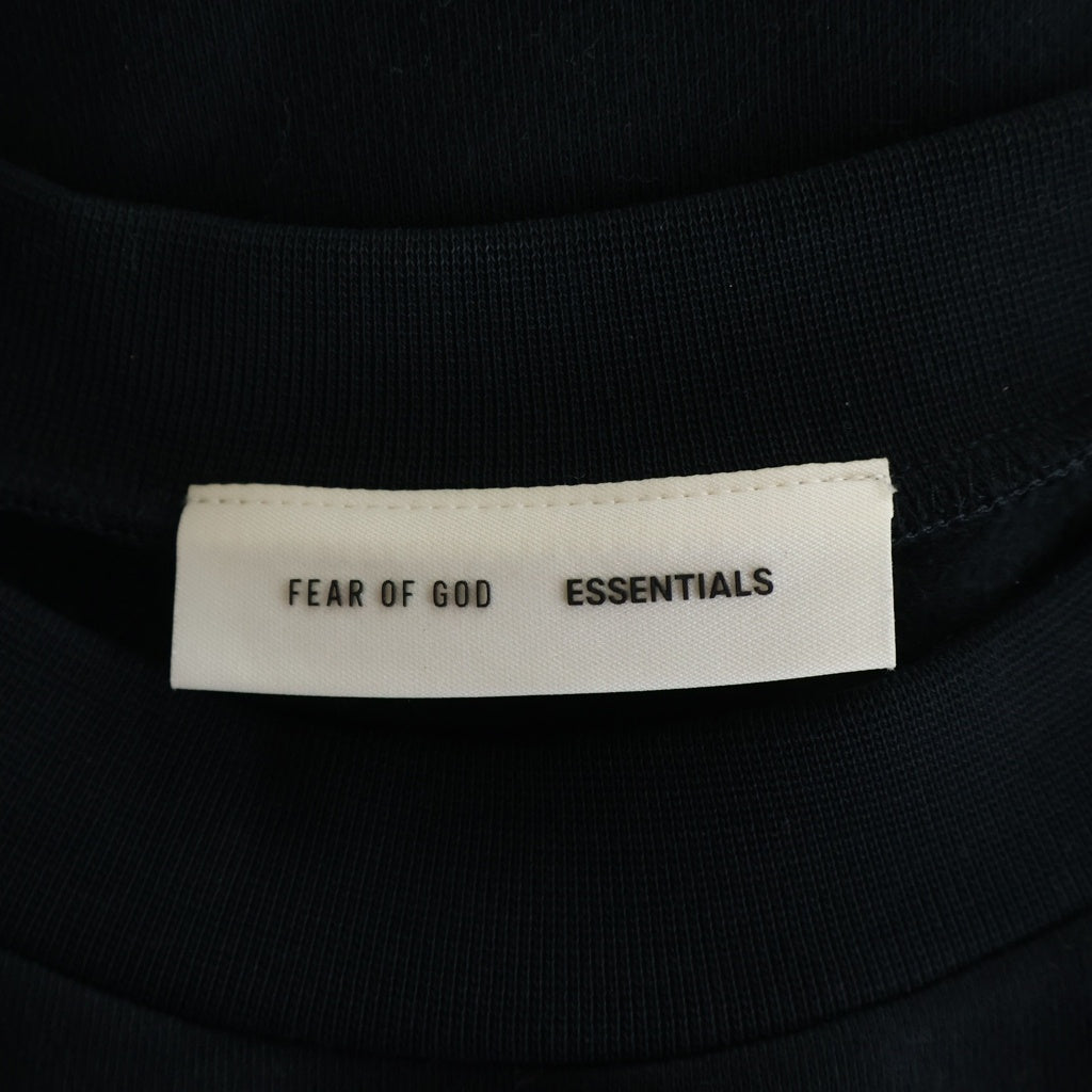 FEAR OF GOD ESSENTIALS(フィアオブゴッド エッセンシャルズ) 24AW STATE CREWNECK FLEECE クルーネックトレーナー スウェット ブラック
