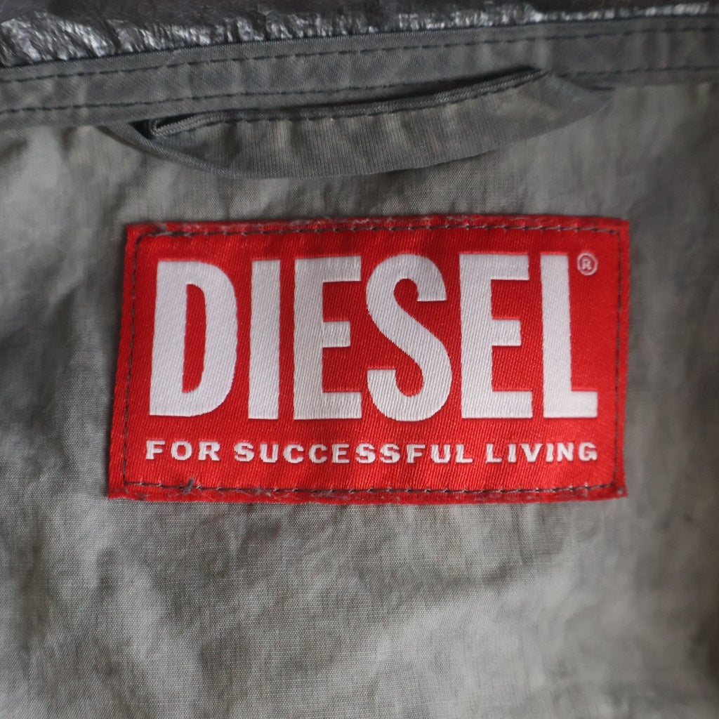 DIESEL(ディーゼル) 25SS J-Noode-A Packable hooded anorak jacket ナイロン ハーフジップ アノラックジャケット グレー A16207