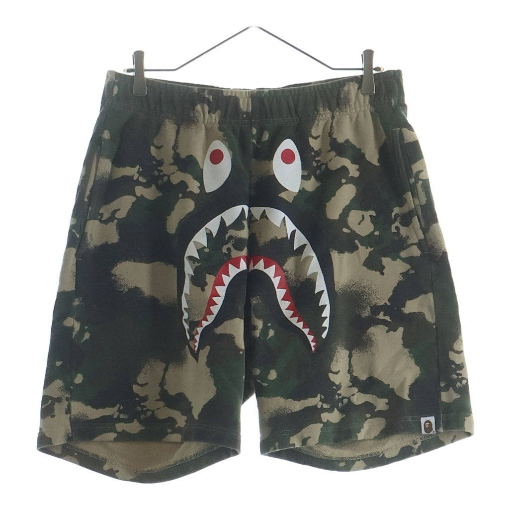 A BATHING APE(アベイシングエイプ) Shark-graphic Camouflage Shorts シャークグラフィック カモフラージュ ショートパンツ ベージュ/カーキ 001SPL301001M