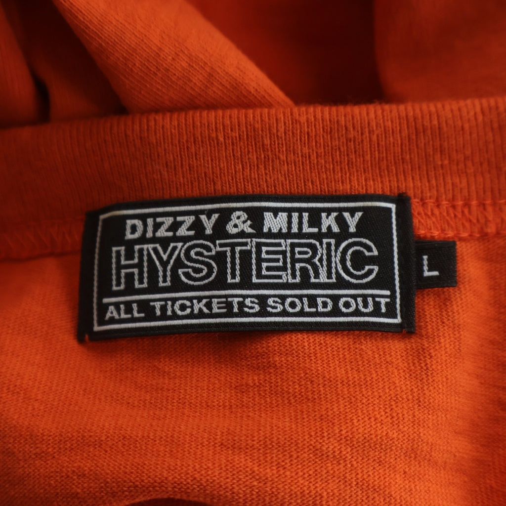 HYSTERIC GLAMOUR(ヒステリックグラマー) 25SS LEAGUE ロゴプリント 半袖Tシャツカットソー 02251CT08 オレンジ 02251CT08