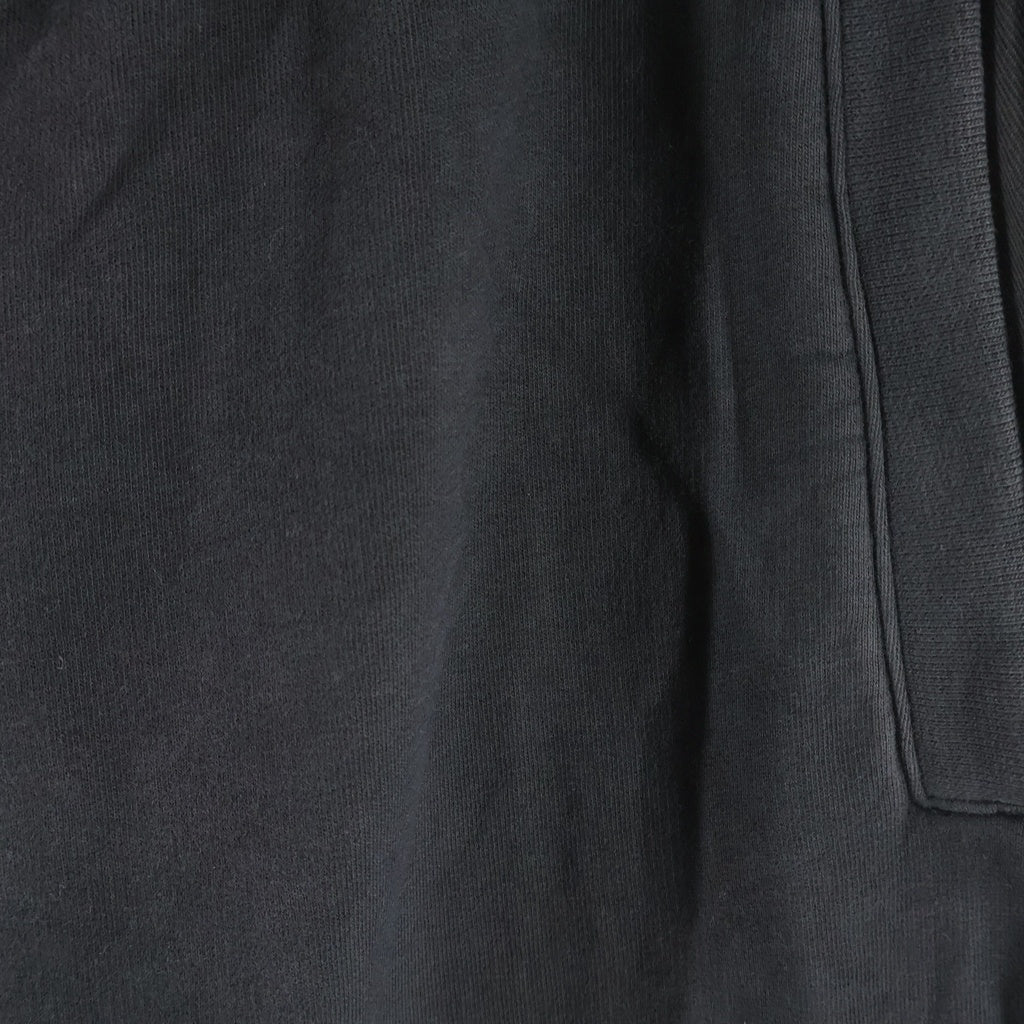 STONE ISLAND(ストーンアイランド) 24AW SWEATSHIRTS ロゴ ワッペン ブラッシュド スウェットパンツ ブラック 811560920