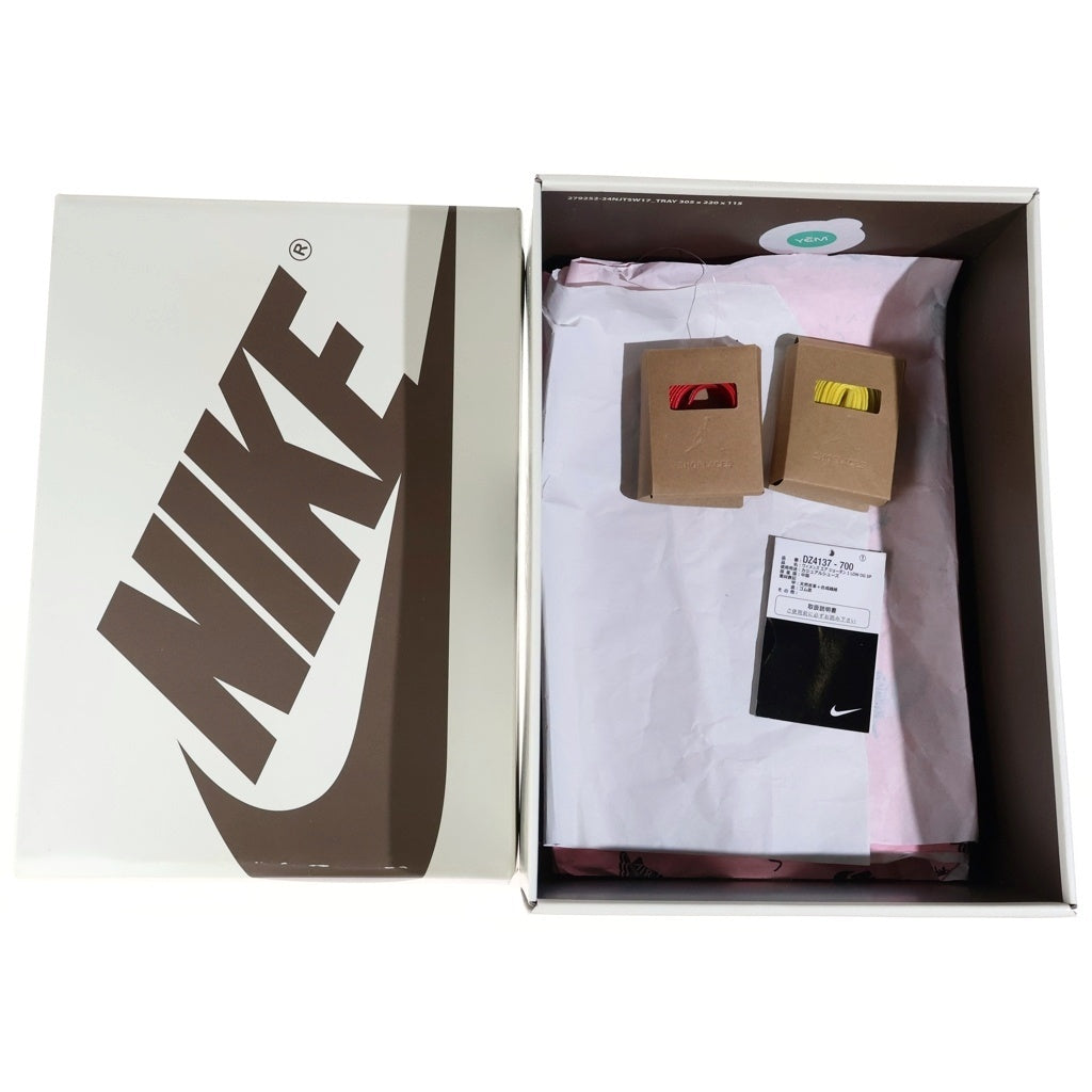 NIKE(ナイキ) ×TRAVIS SCOTT WMNS AIR JORDAN 1 RETRO LOW OG CANARY DZ4137-700 トラヴィススコット エアジョーダン1 ローカットスニーカー カナリー US10.5/27.5cm