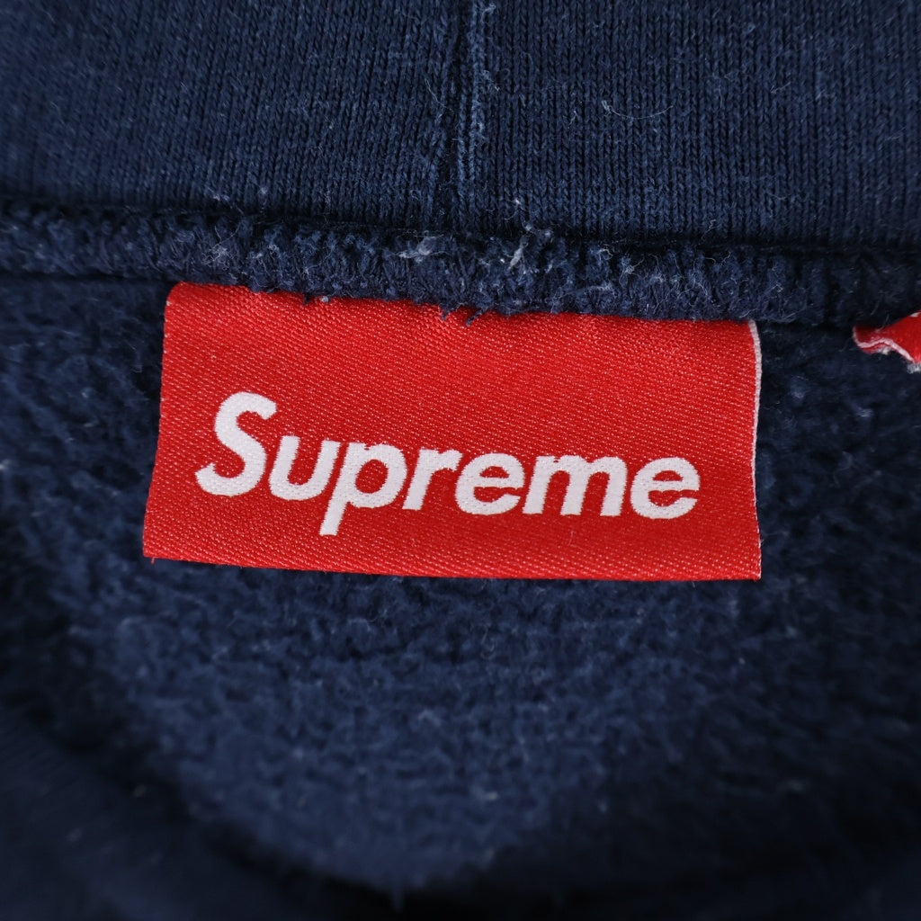 SUPREME(シュプリーム) 25AW Washed Old English Hooded Sweatshirt ウォッシュド オールドイングリッシュ フーデッドスウェットシャツ プルオーバーパーカー ネイビー