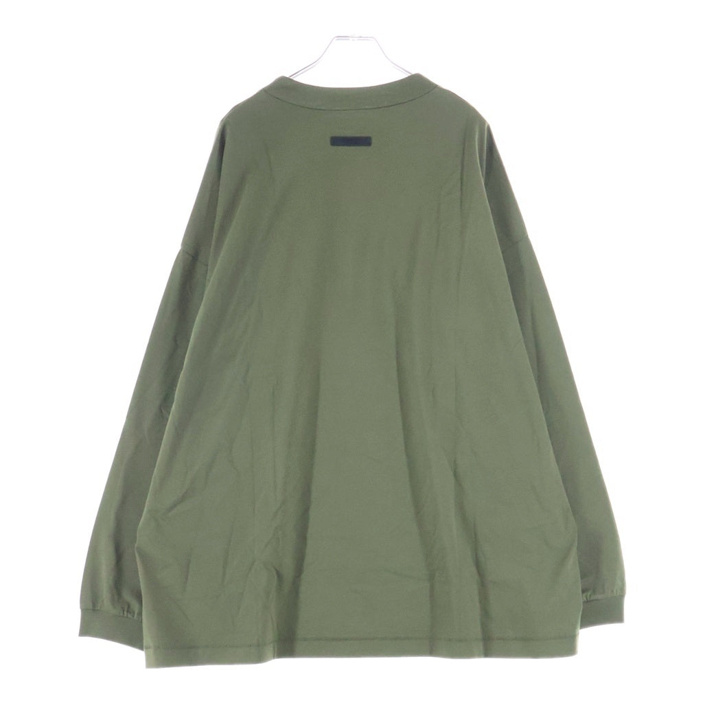 FEAR OF GOD ESSENTIALS(フィアオブゴッド エッセンシャルズ) ブランドロゴ プリント長袖Tシャツ カットソー カーキ