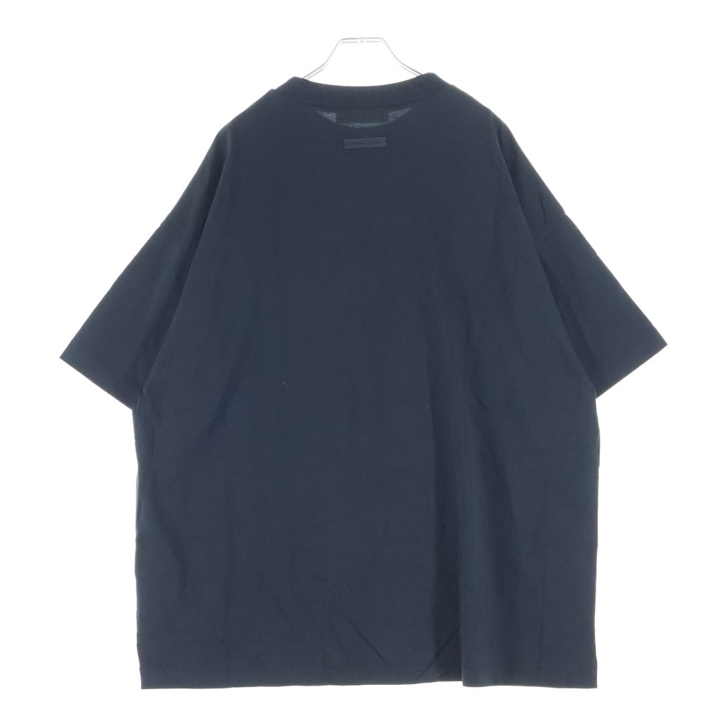 FEAR OF GOD ESSENTIALS(フィアオブゴッド エッセンシャルズ) STATEロゴ プリント半袖Tシャツ カットソー ブラック