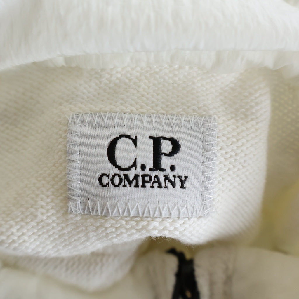 C.P. Company(シーピーカンパニー) COTTON MIXED HOODED KNIT コットン ナイロン ミックス ジップアップジャケット ホワイト 16CMKN047A-005367M