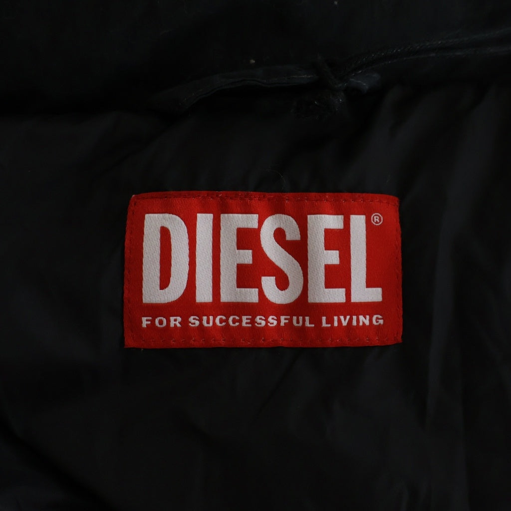 DIESEL(ディーゼル) W-ROLFYS-WRD フーデッド パファー ダウンジャケット