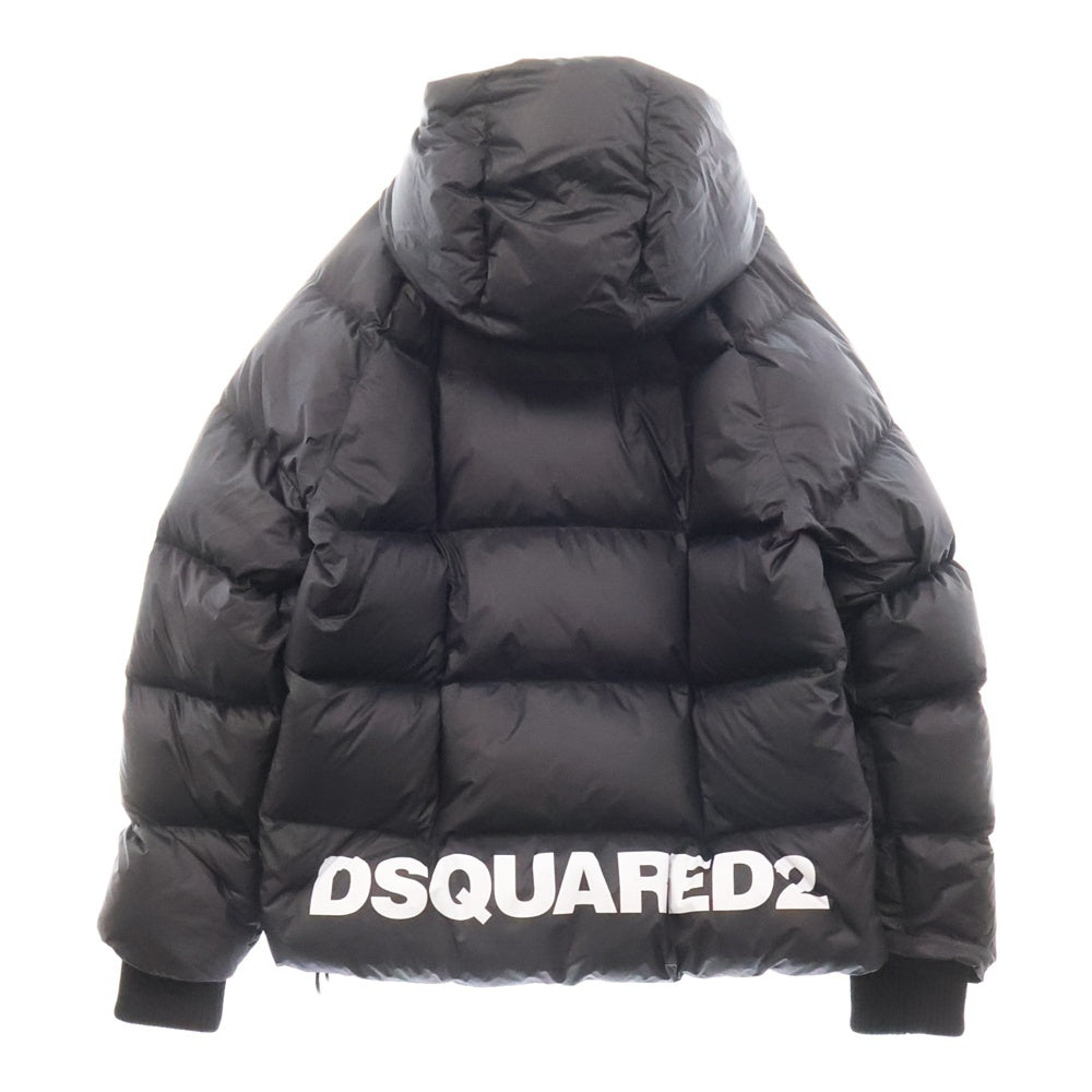 DSQUARED2(ディースクエアード) バックロゴ フーデッド パデッド ダウンジャケット ブラック S74AM1414S54056