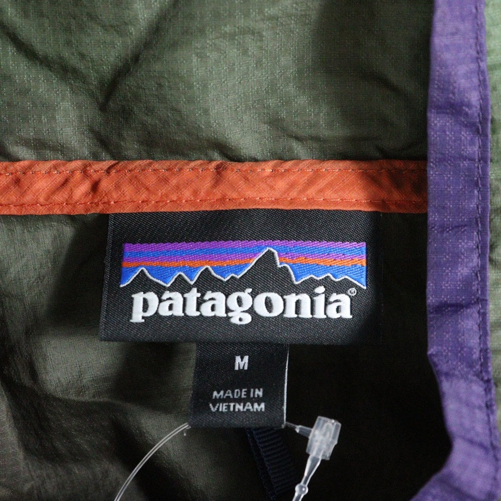 PATAGONIA(パタゴニア) 20SS フーディニ スナップT プルオーバー スナップボタン ナイロンジャケット ネイビー/カーキ 24150