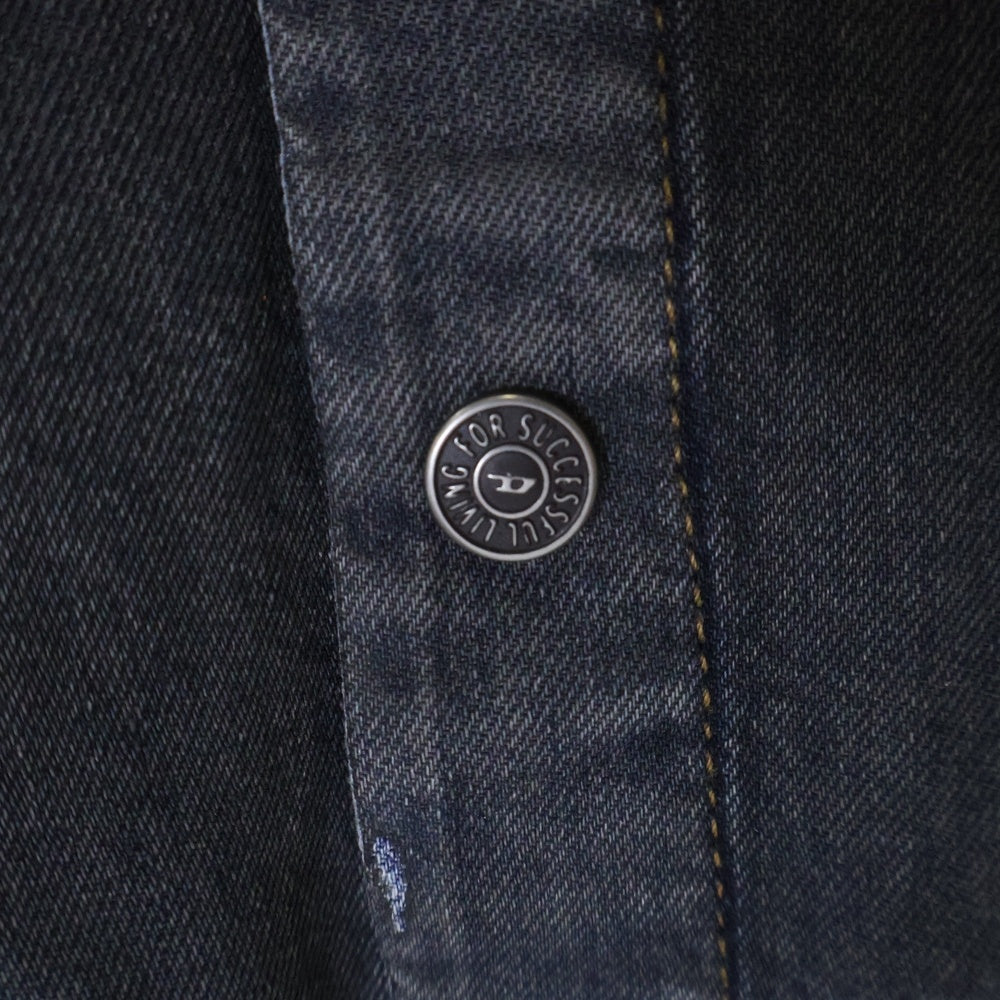 DIESEL(ディーゼル) 24SS D-DEWNY-HOOD-S1 フーデッド フロントボタン パーカー グレー
