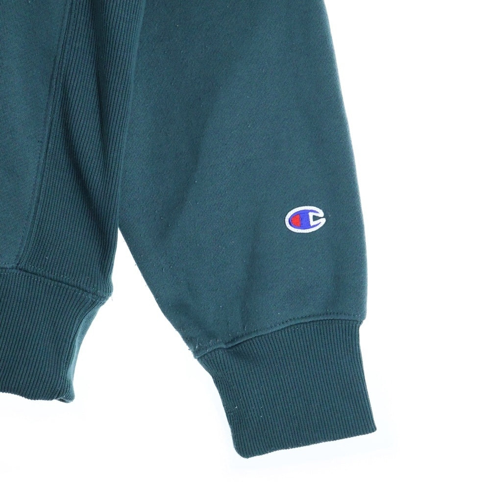 CHAMPION(チャンピオン) カレッジロゴワッペン クルーネック コットン 長袖スウェット トレーナー グリーン C3-YG002