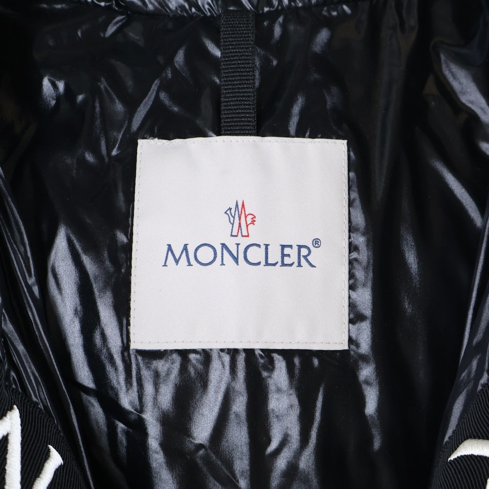 MONCLER(モンクレール) MONTCLAMONTCLA フーディロゴ刺繍 ジップアップ フーディ ダウンジャケット I20911B56900 ブラック