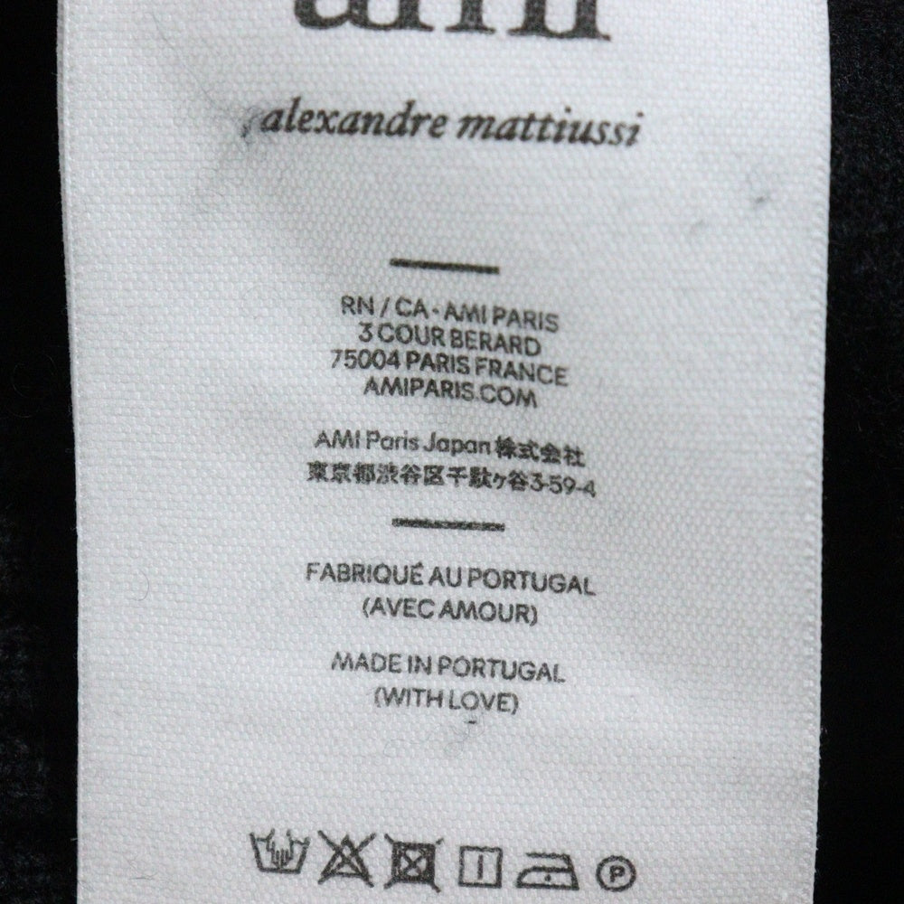 AMI Alexandre Mattiussi(アミアレクサンドルマテュッシ) ハートロゴ クルーネック ロングスリーブ 長袖ニット セーター ブラック UKS002.018