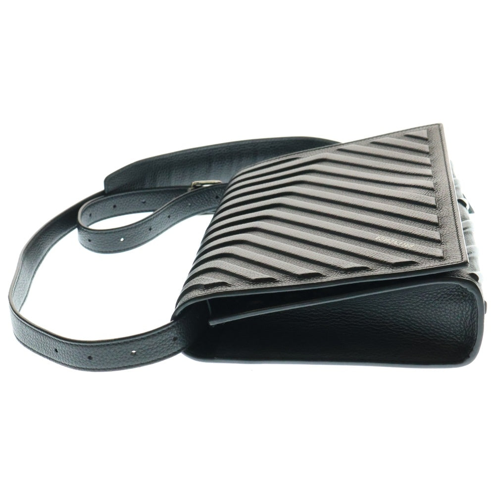 BALENCIAGA(バレンシアガ) AR FLAP BAG W カー フラップ エンボス レザー ショルダーバッグ ブラック 679466