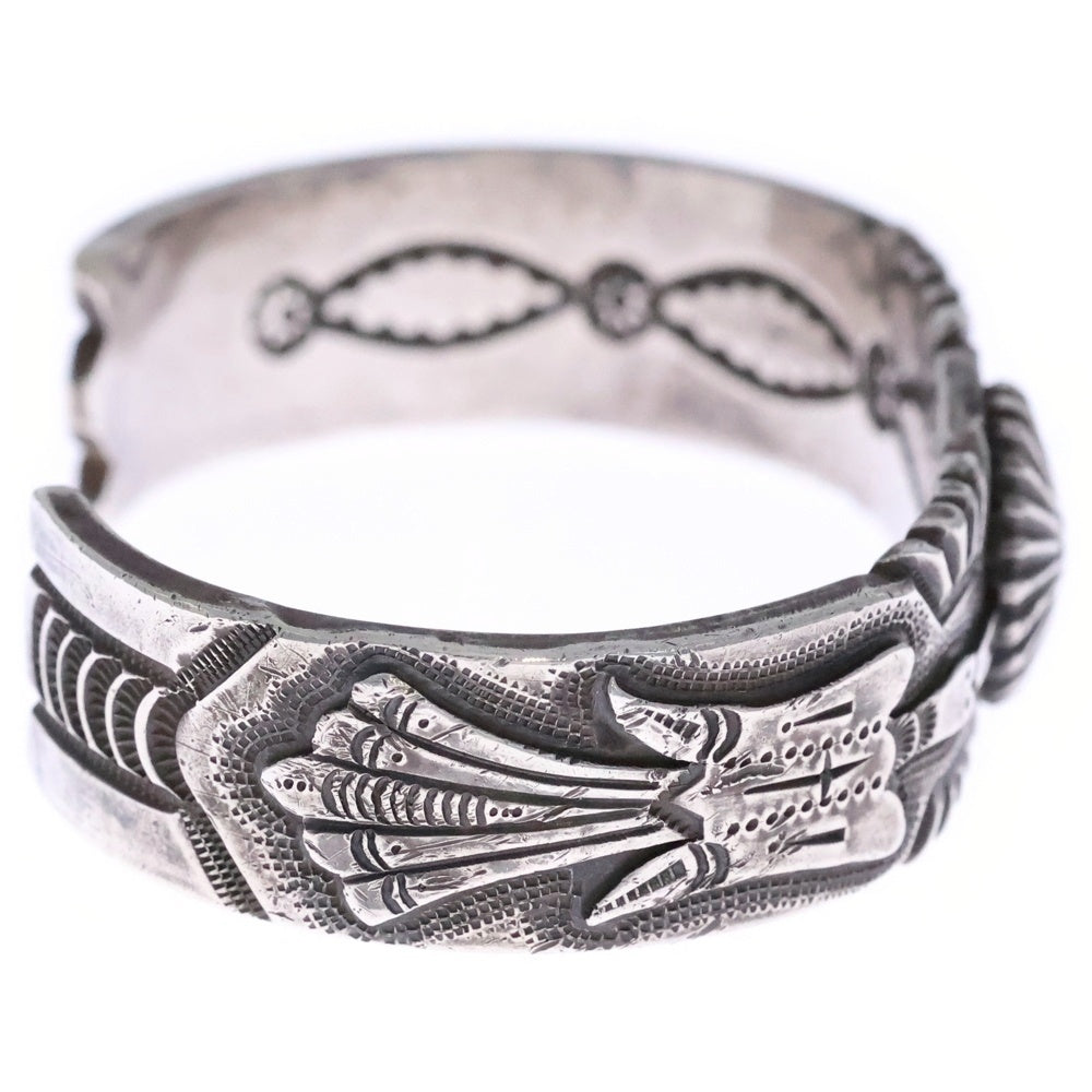 INDIAN JEWELRY(インディアンジュエリー) サンダーバード RAY JOHNSON作 バングル シルバー