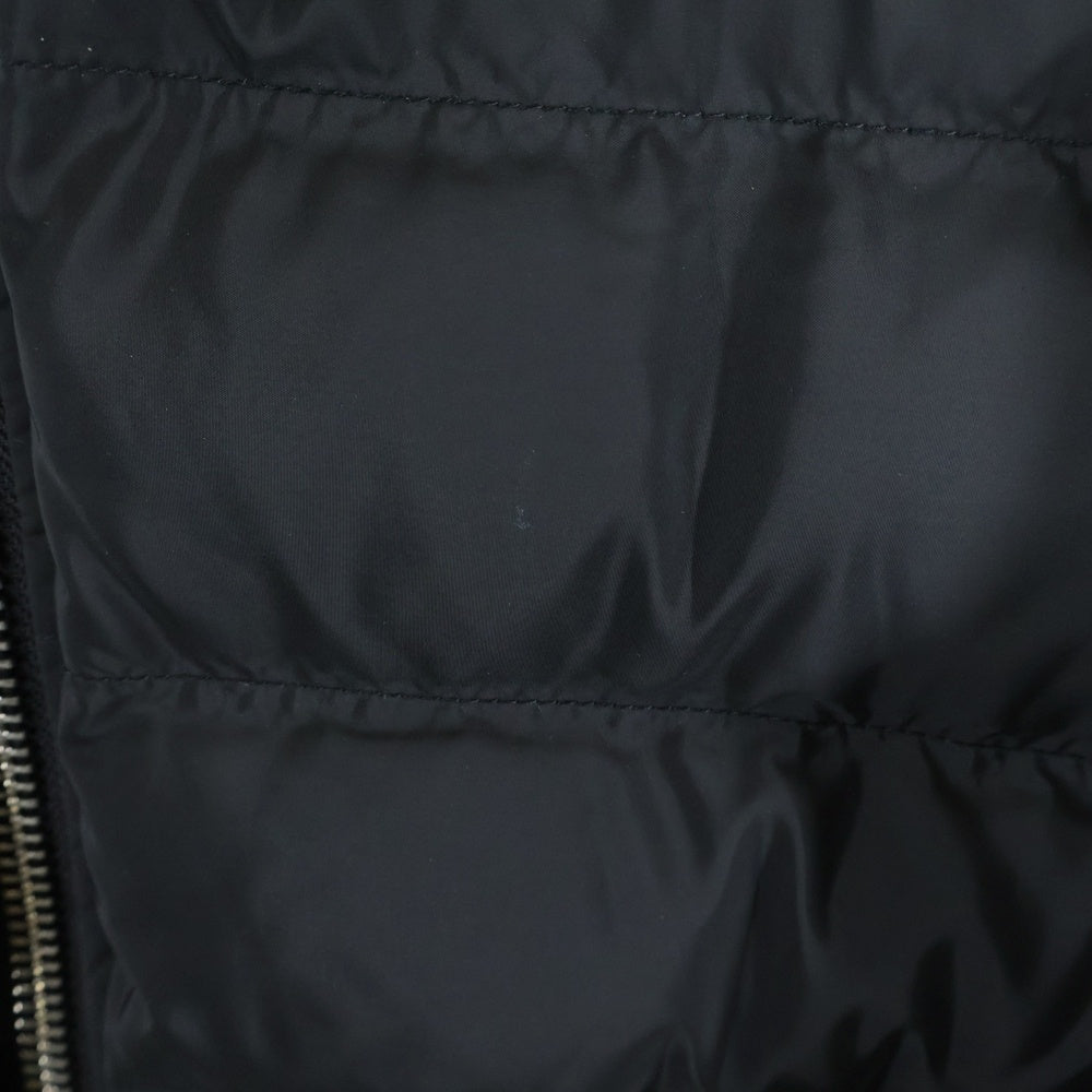 PRADA(プラダ) トライアングルロゴ ジップアップダウンジャケット