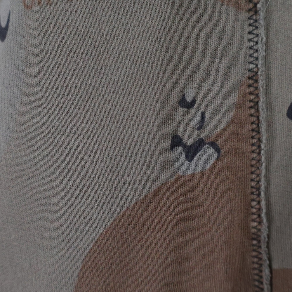 OFF-WHITE(オフホワイト) 18AW バックロゴ パッチパーク クルーネックスウェット ブラウン OMBA030F18192042