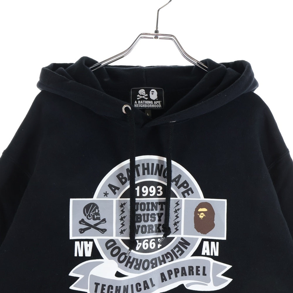 A BATHING APE(アベイシングエイプ) ×NEIGHBORHOOD 001PPJ231901C ×ネイバーフッド フロントプリントプルオーバーパーカー ブラック