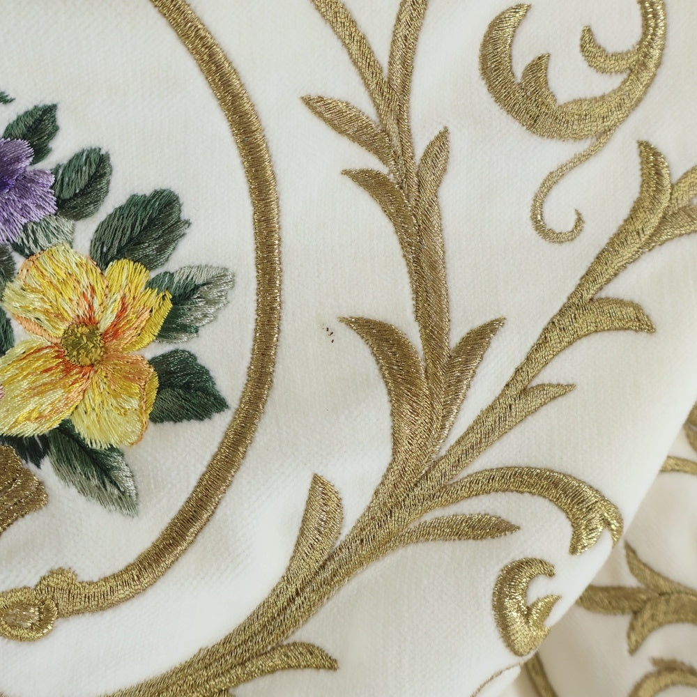 DOLCE & GABBANA(ドルチェアンドガッバーナ) 18AW FLOWER EMBROIDERY HOODIE 花柄刺しゅう プルオーバーパーカー ホワイト