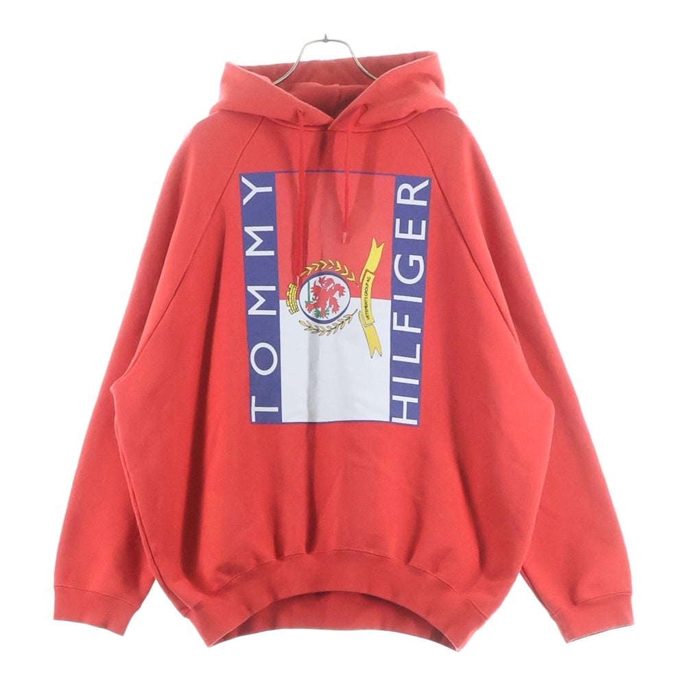 VETEMENTS(ヴェトモン) ×TOMMY HILFIGER フロントプリント プルオーバーパーカー レッド WSS18TR29